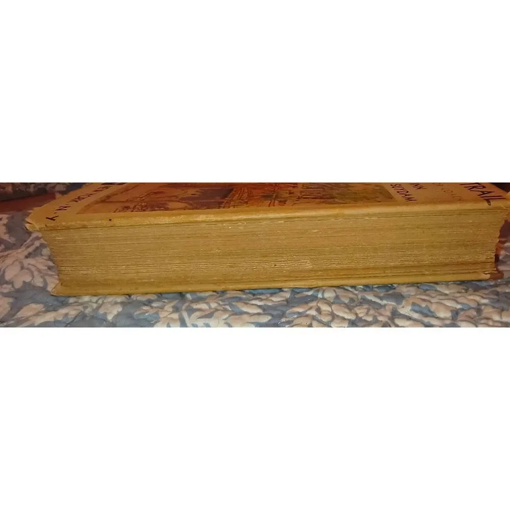 The Macadam Trail: Ten Thousand Miles by Motor Coach First Edition 1931 dj